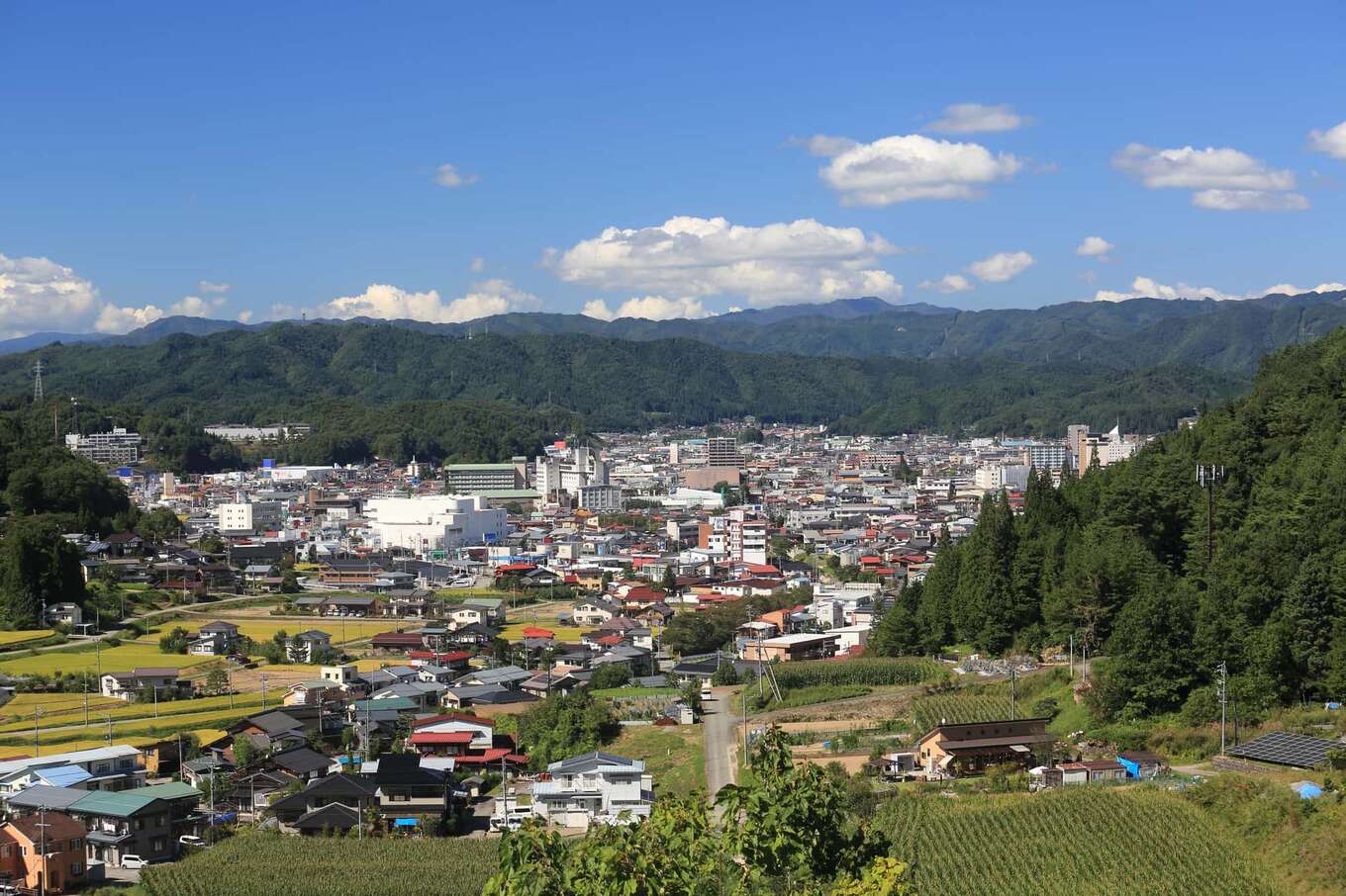 高山市街