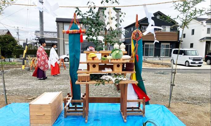浜松市で建てる注文住宅の平屋「地鎮祭の日」スタイリッシュなリゾート＆カフェスタイルなお家づくり