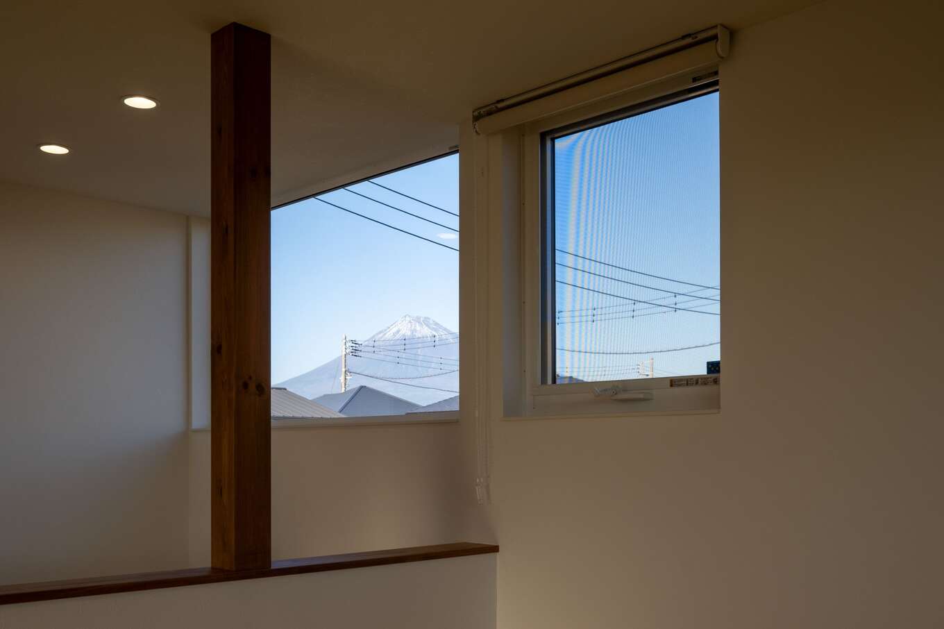 窓から見える富士山