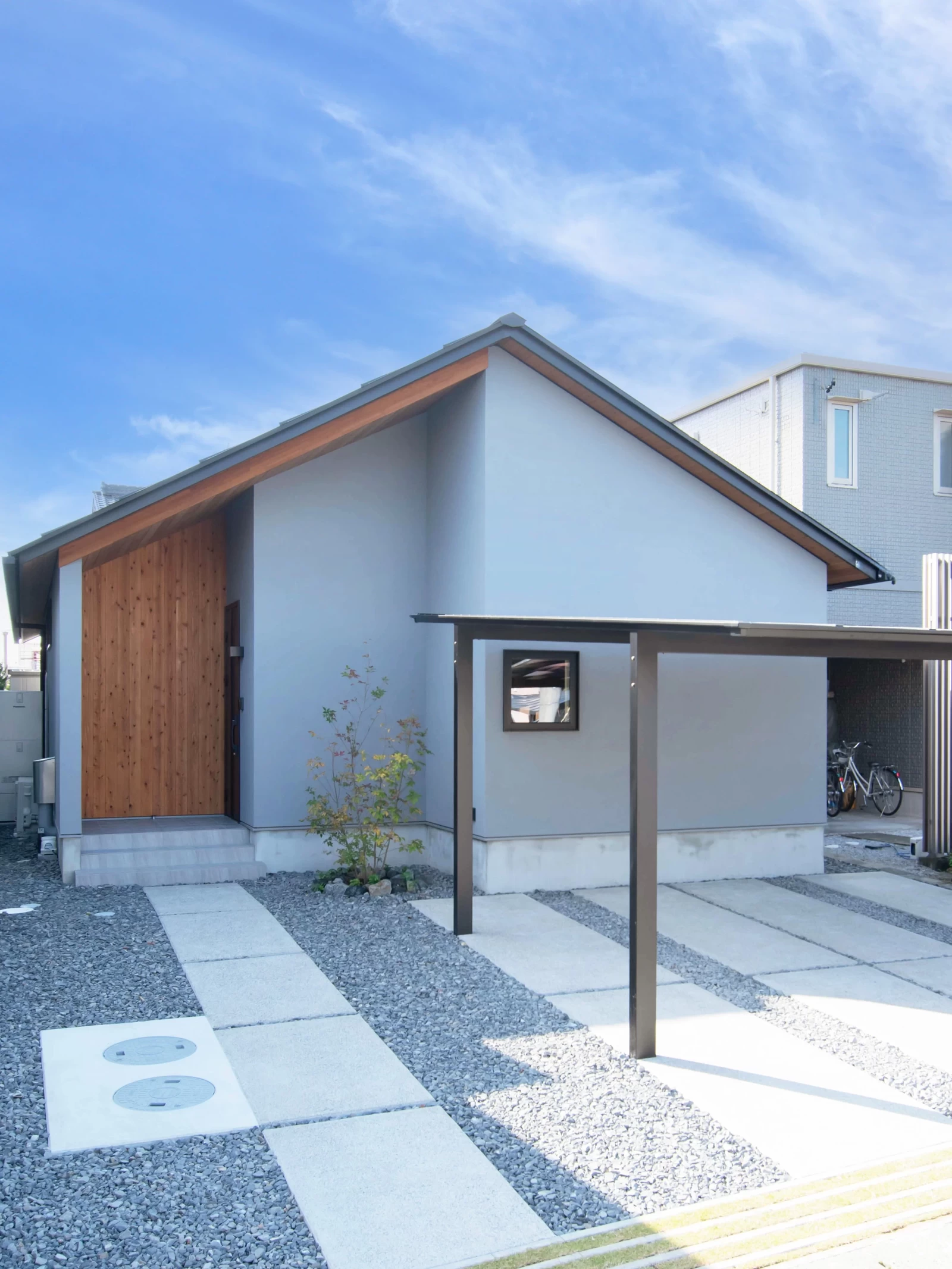 内に開く中庭の平屋(岐阜県各務原市の事例) | 岐阜市を中心(片道1時間圏内)の注文住宅ならR+house岐阜東